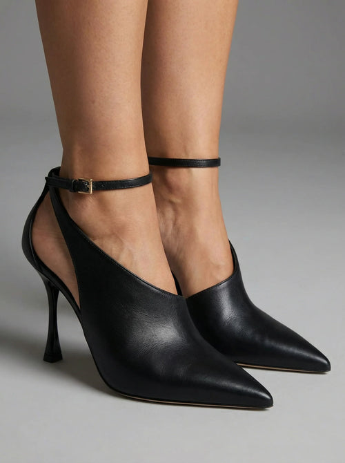 Smeraldo – Green Heeled Sandal with Soft Ankle Strap