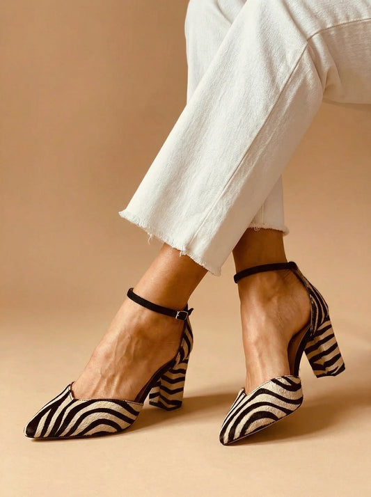 Zebra Trend – zapato de salón con pulsera ajustable