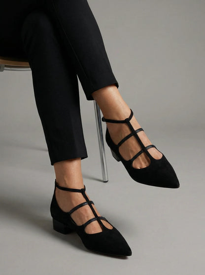 Notte Elegante – Black Strappy Heeled Sandal